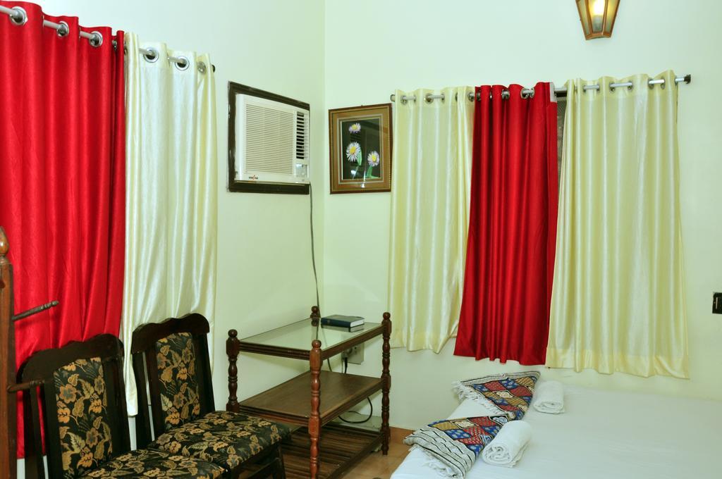 Kapithan'S Inn Kochi Room photo